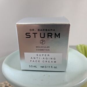 Dr Barbara strum